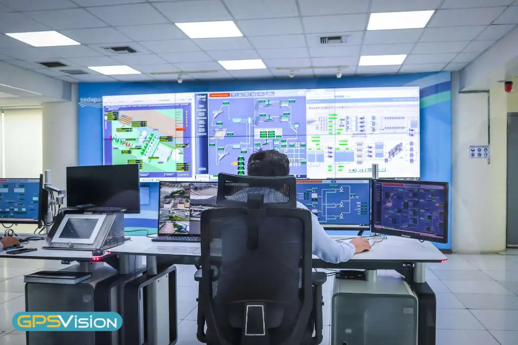 Monitoreo GPS para empresas en Chile con GPSVision. Control en tiempo real, reducción de costos y gestión profesional de flotas con tecnología satelital.